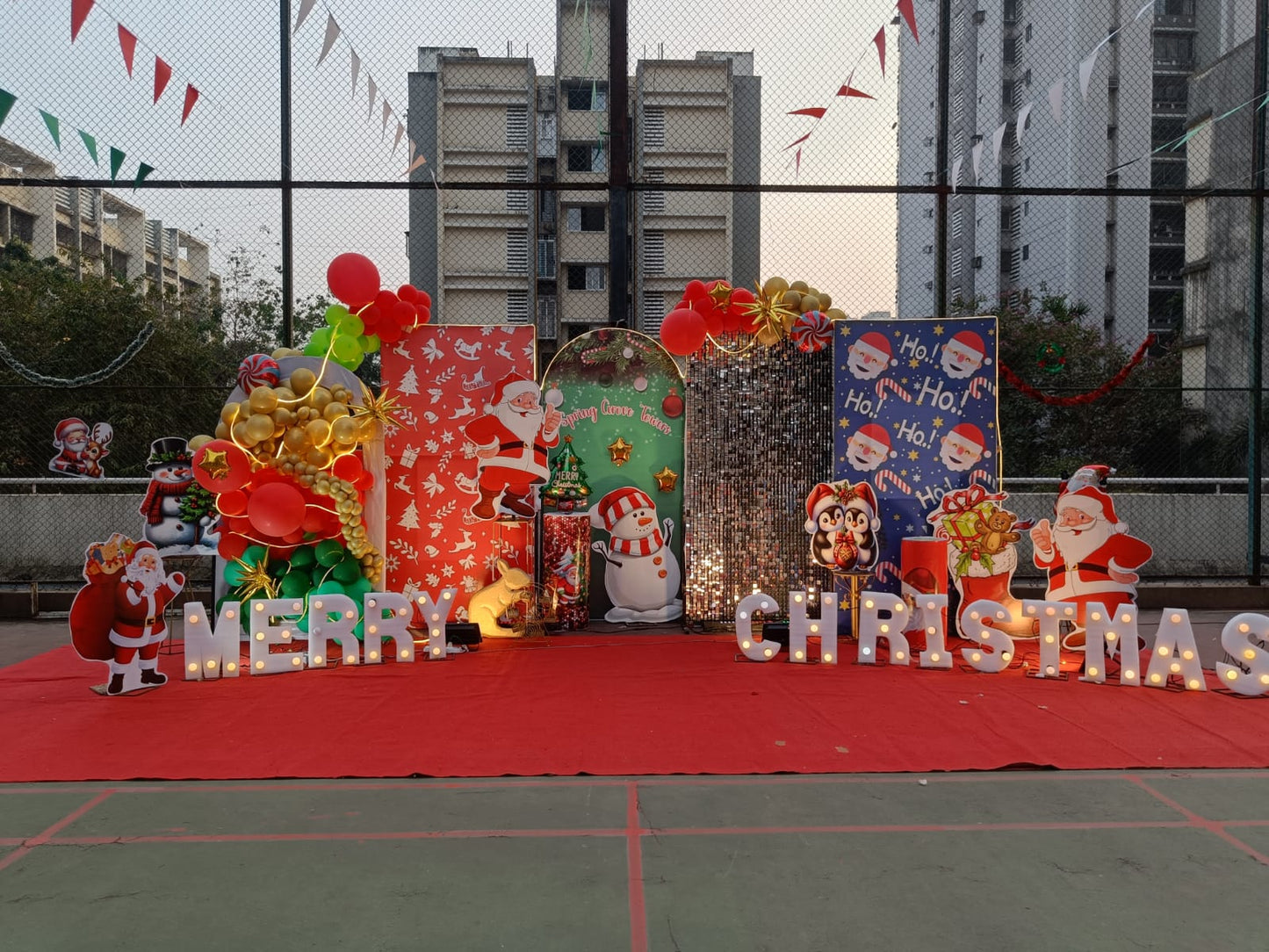 Grand Christmas Theme Decoration โ 25+ Feet Shimmer Backdrop - PARTYFOXX