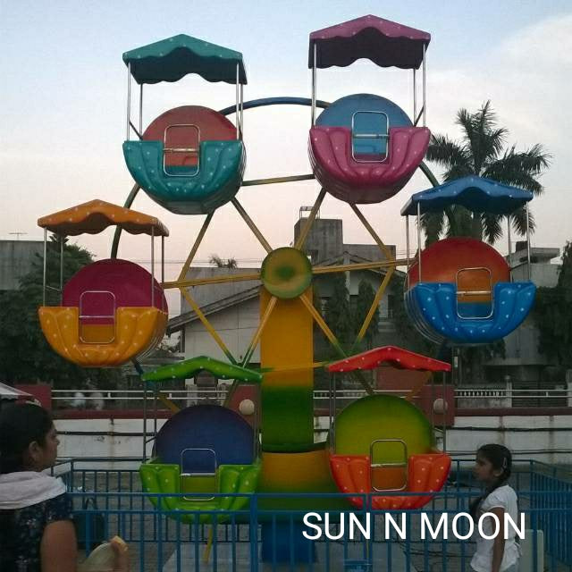 Sun ’n’ Moon Bouncy for Parties & Events - PARTYFOXX