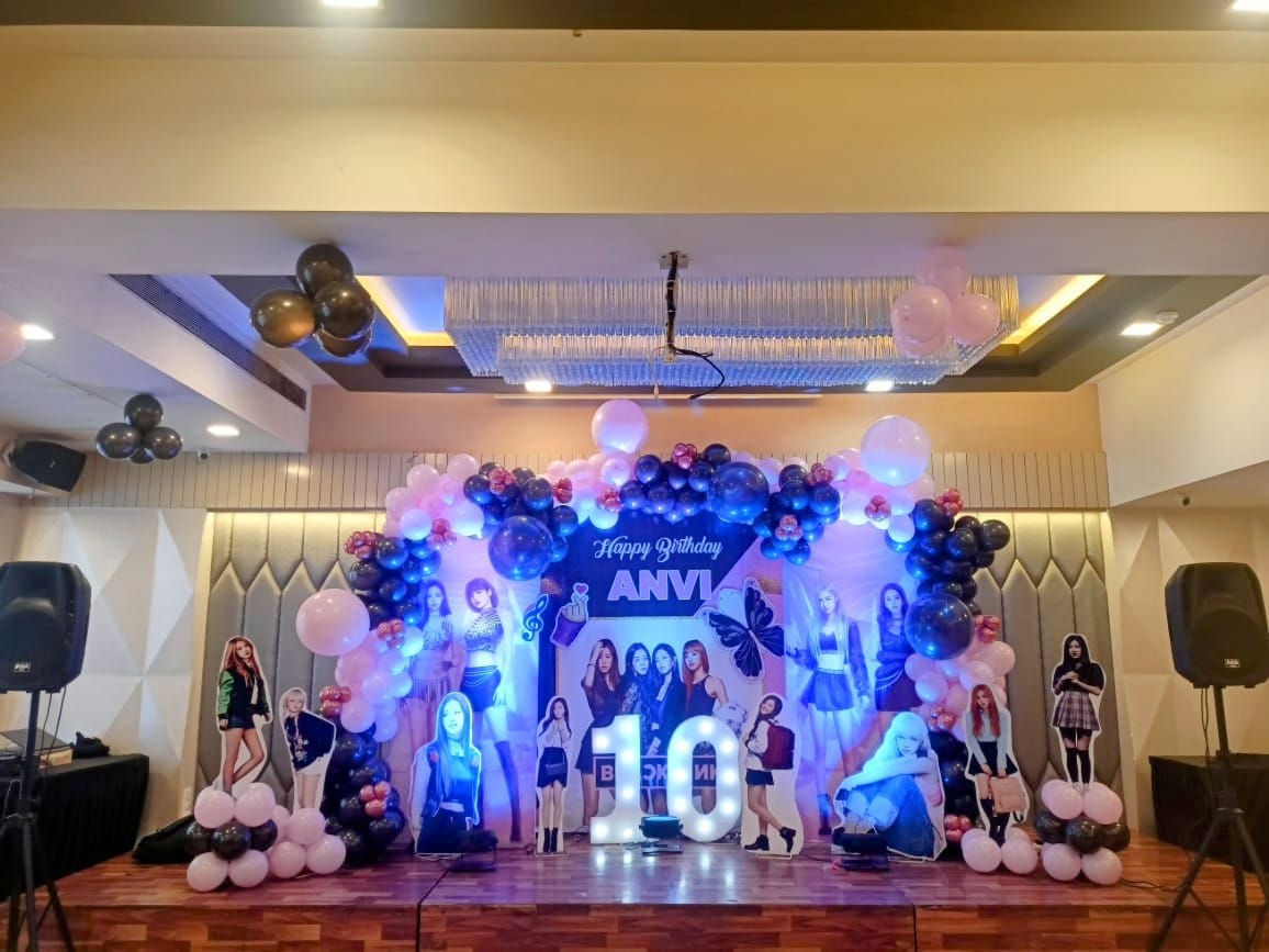 Blackpink Theme Birthday Decoration – K-Pop Glam Party Setup - PARTYFOXX 