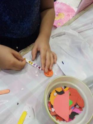 Candy Stick Bookmark Making Activity - PARTYFOXX 