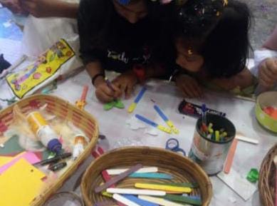 Candy Stick Bookmark Making Activity - PARTYFOXX 