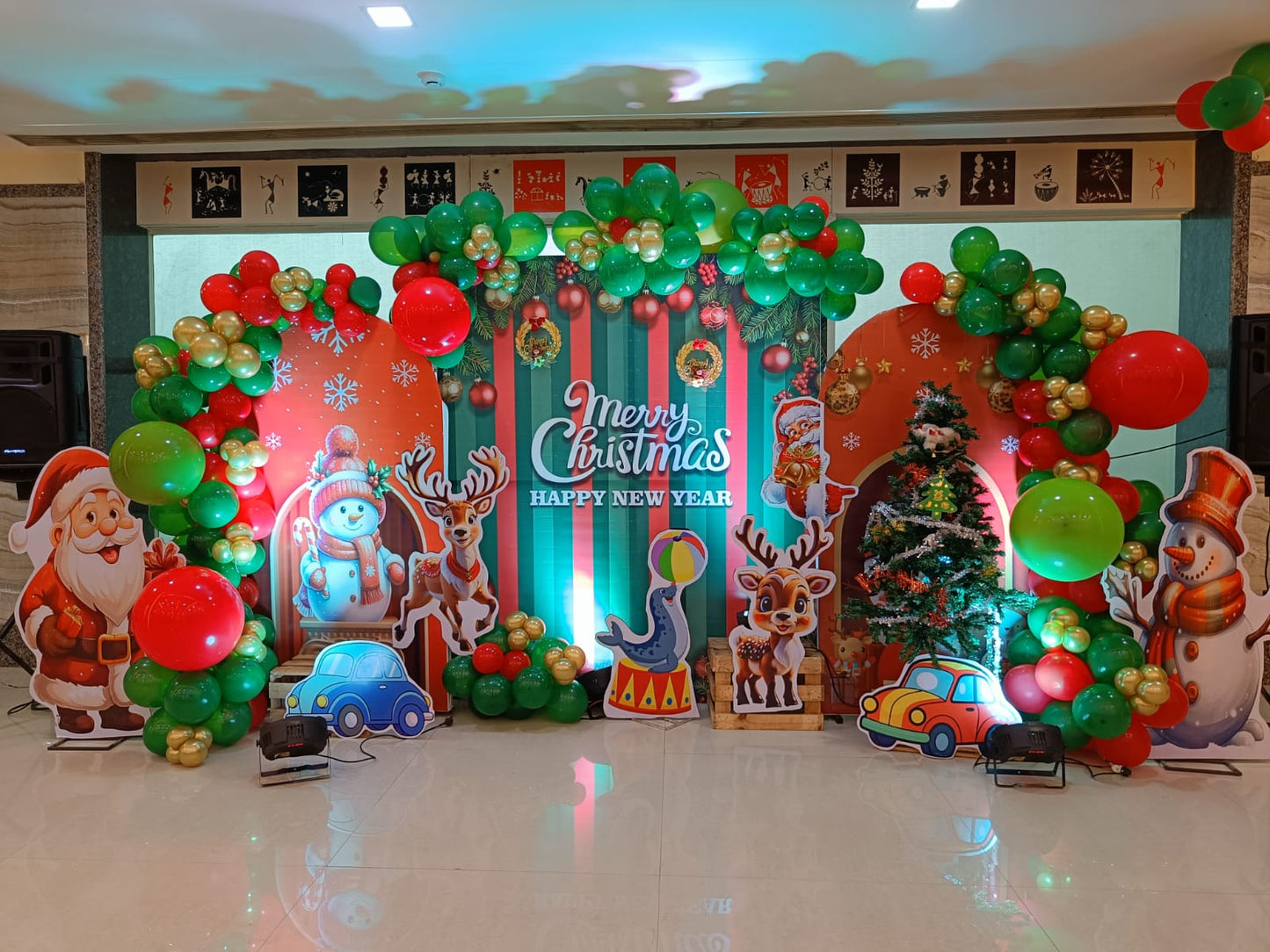 Christmas Theme Decoration with Printed Backdrop - PARTYFOXX 