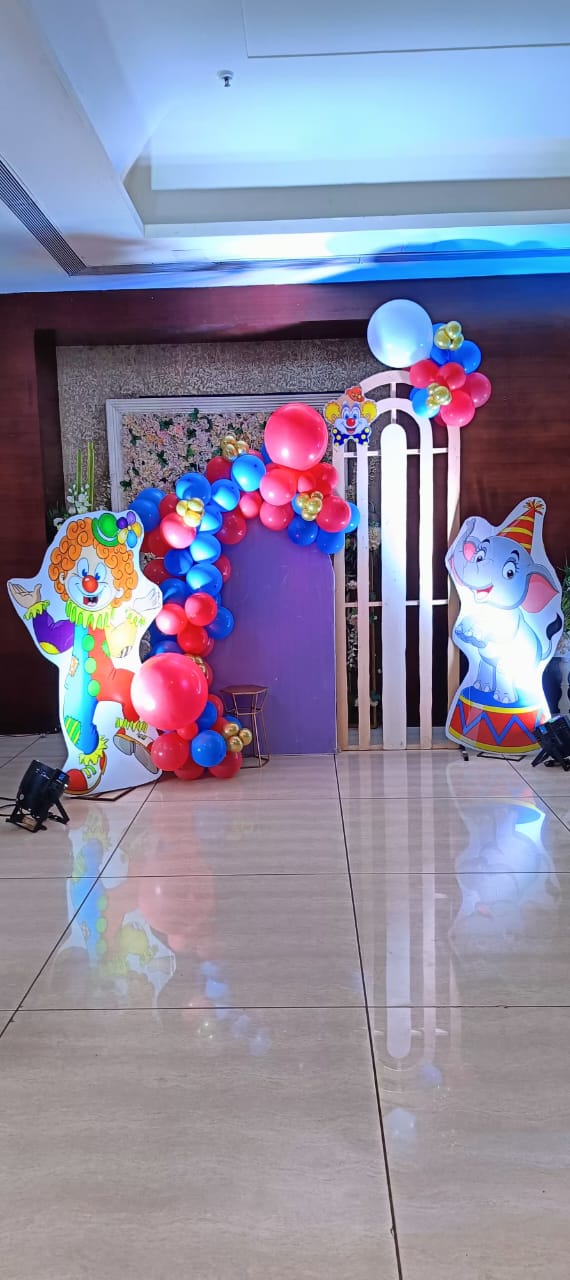 Circus Carnival Theme Birthday Decoration - PARTYFOXX 