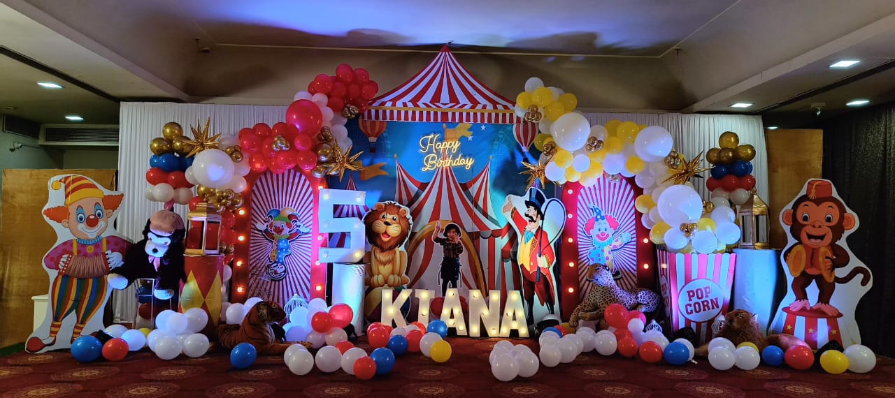 Circus Carnival Theme Birthday Decoration - PARTYFOXX 