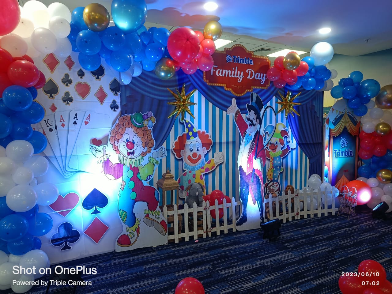 Circus Theme Corporate Family Day Decoration - PARTYFOXX 