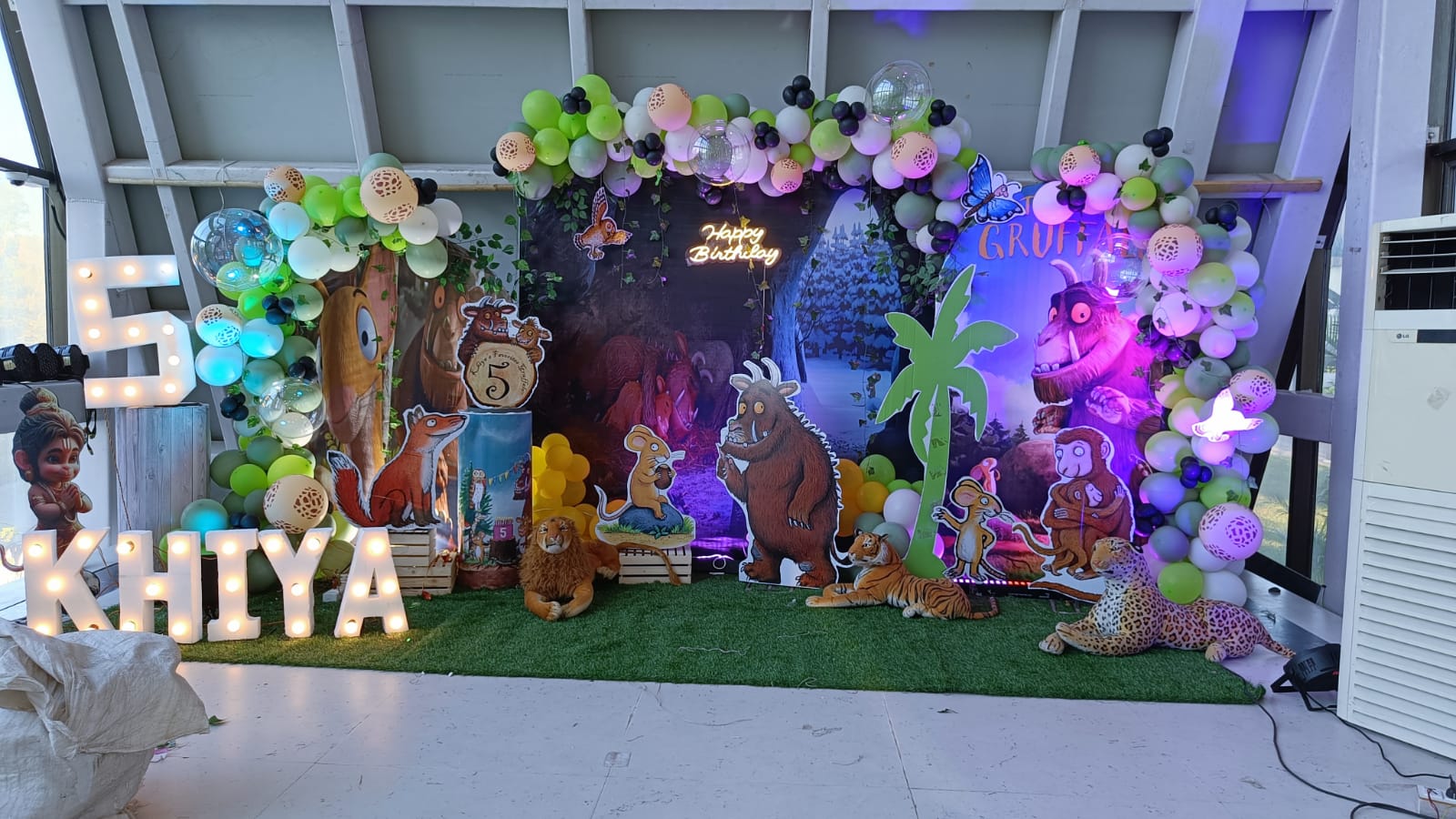 Gruffalo Theme Birthday Decoration - PARTYFOXX 