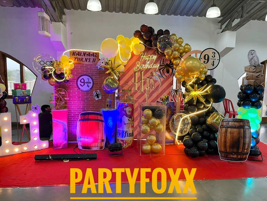 Harry Potter Theme Birthday Decoration – Platform 9¾ Inspired Setup - PARTYFOXX 