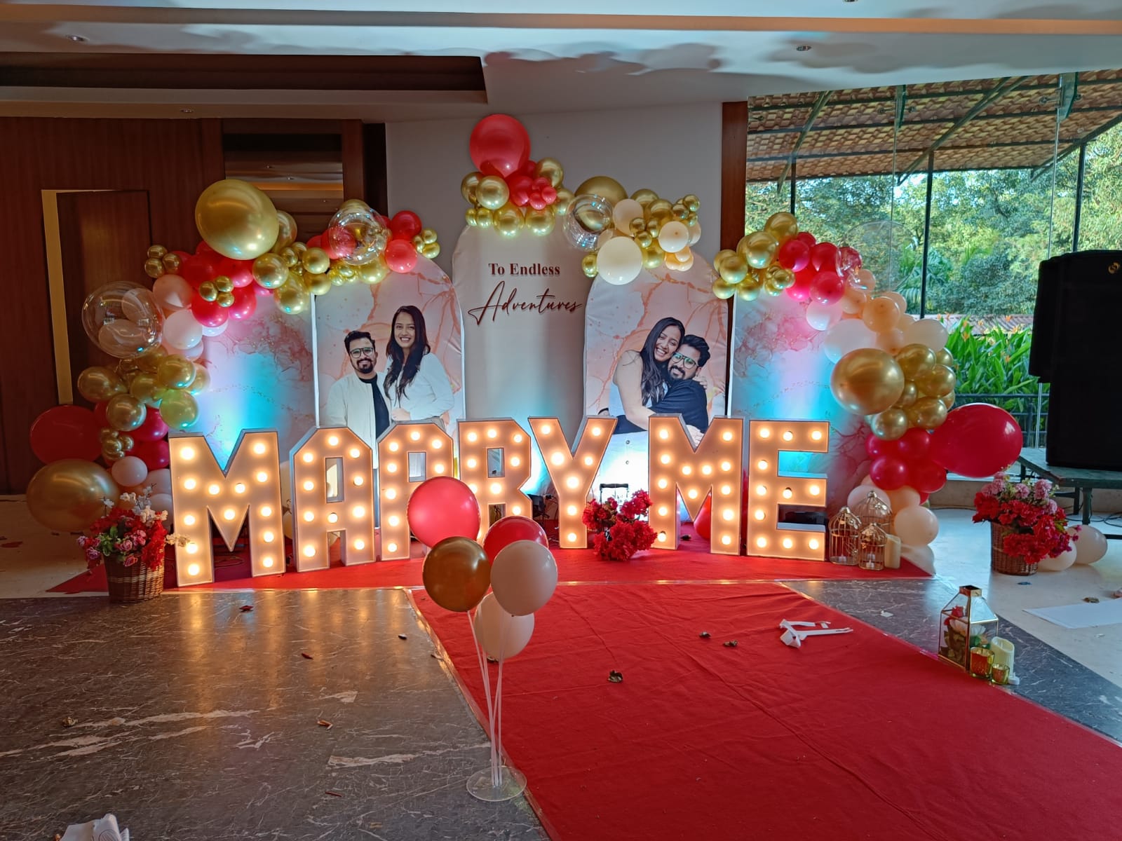 Customized Marriage Proposal Setup - PARTYFOXX 