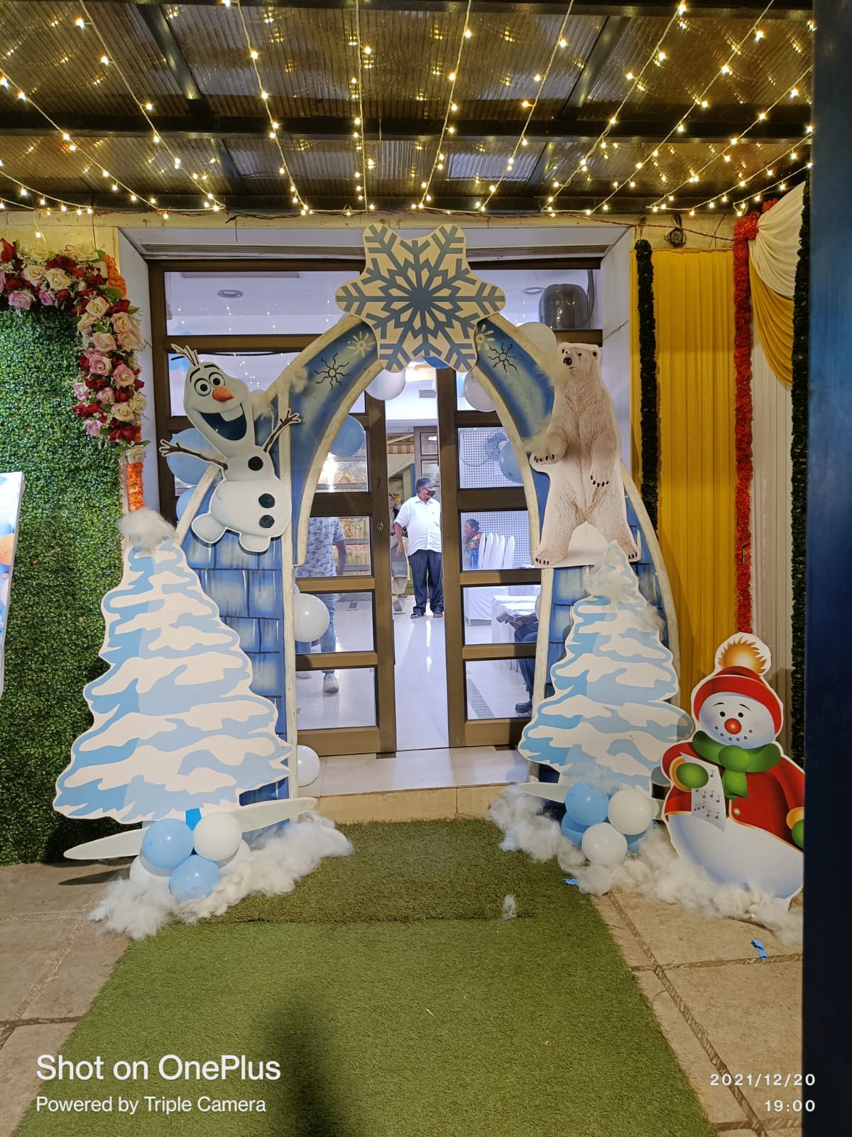 Winter Wonderland Theme Decoration - PARTYFOXX 