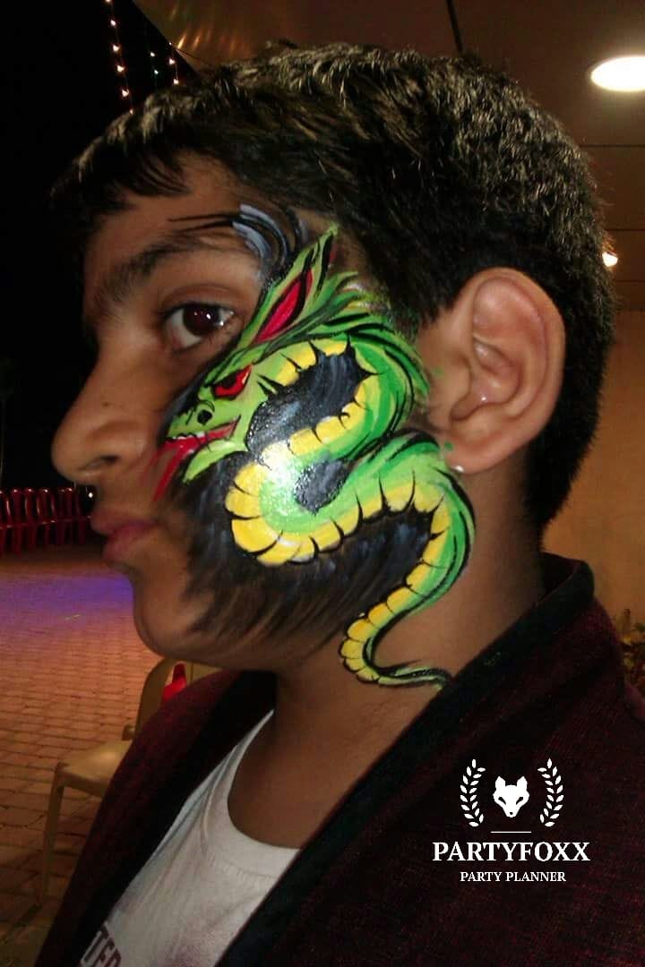 Face Painting Activity for Birthday Parties and Events - PARTYFOXX 