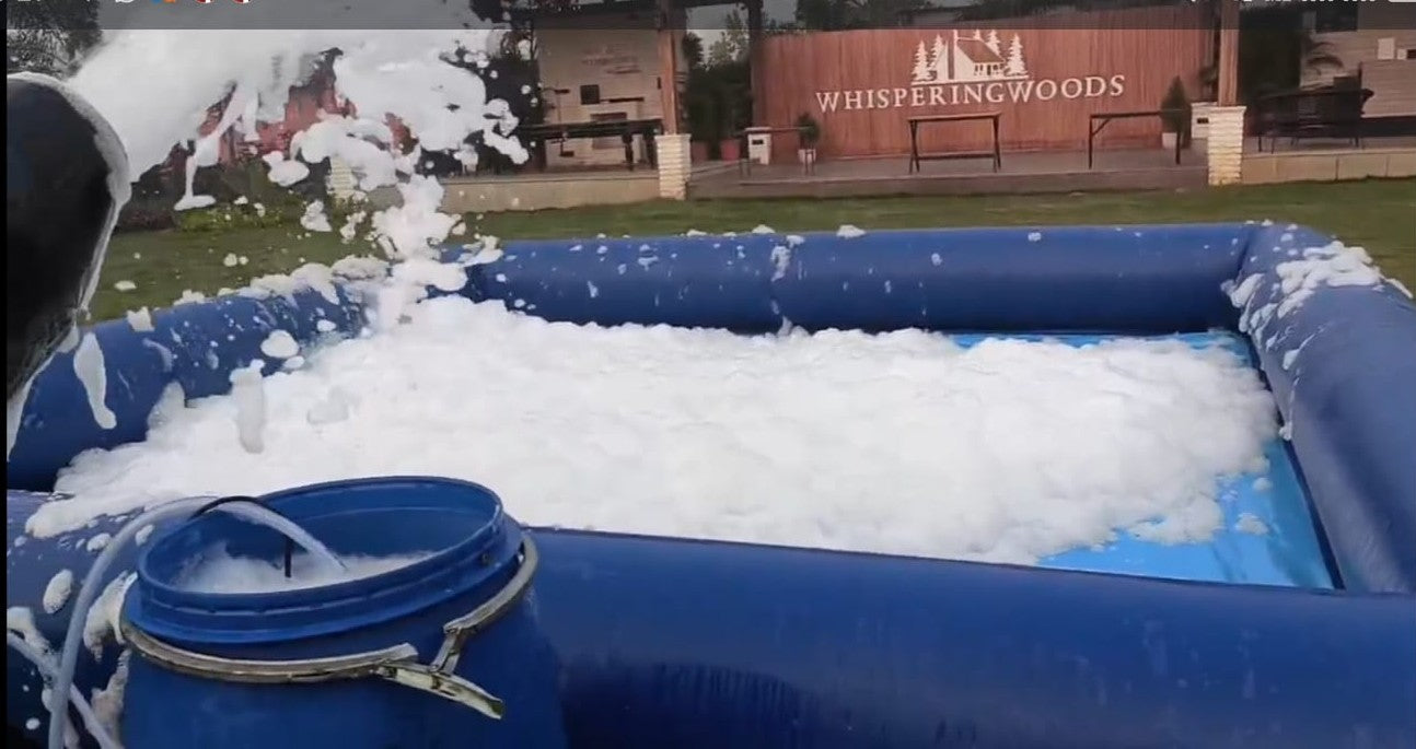 Foam Machine with Inflatable Pool
