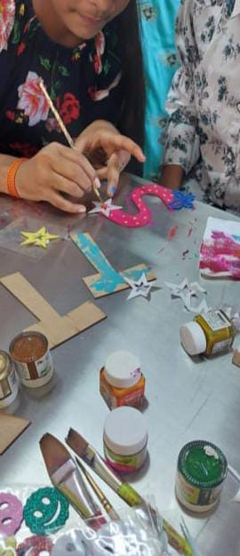 Pen Stand Decoration Activity - PARTYFOXX 