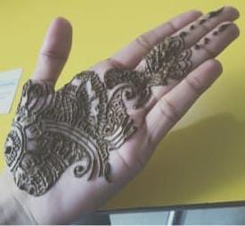 Customised Palm Mehndi Activity - PARTYFOXX 