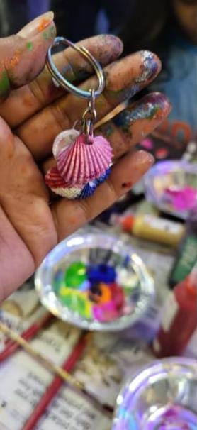 Shell Keychain Decoration Activity - PARTYFOXX 