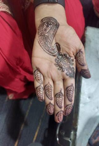 Customised Stamp Mehndi Activity - PARTYFOXX 